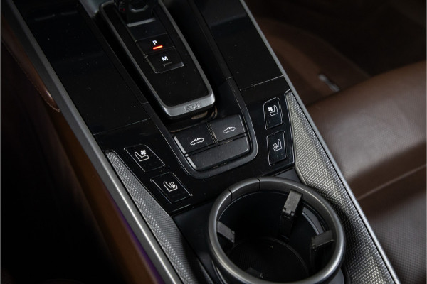 Porsche 911 Targa 4S - Clubleder Truffel
