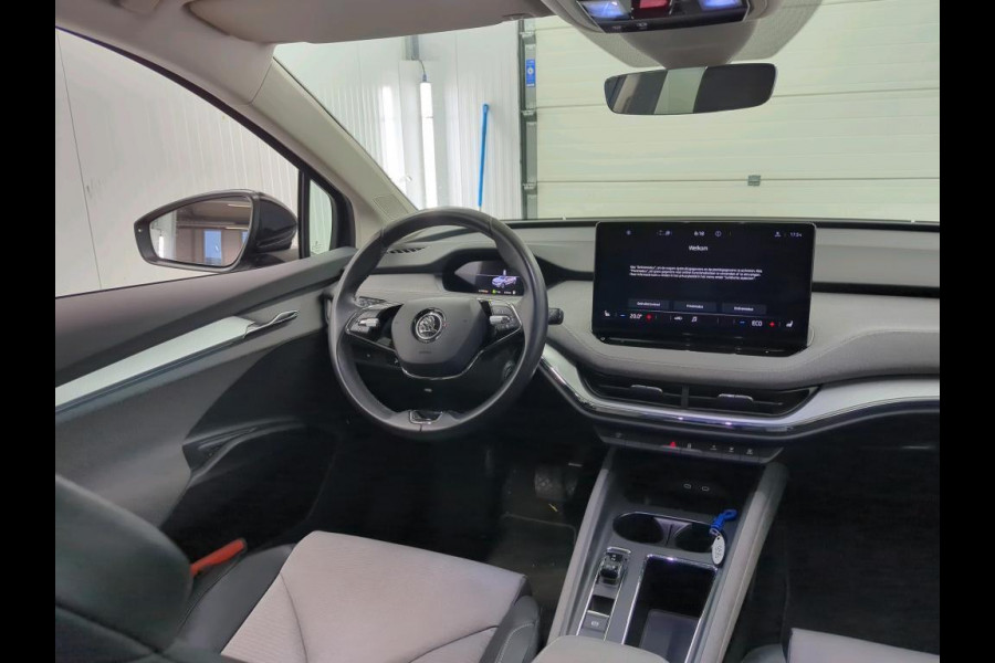 Škoda ENYAQ iV 60 Sport Line | Navi | Warmtepomp | Panorama Škoda ENYAQ iV 60 Sport Line | Navi | Warmtepomp | Panorama