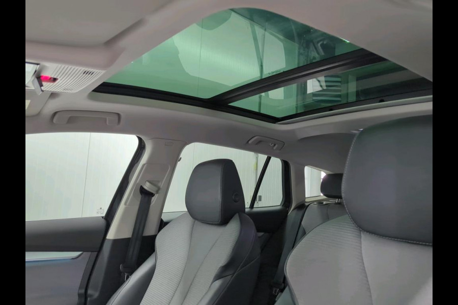 Škoda ENYAQ iV 60 Sport Line | Navi | Warmtepomp | Panorama Škoda ENYAQ iV 60 Sport Line | Navi | Warmtepomp | Panorama