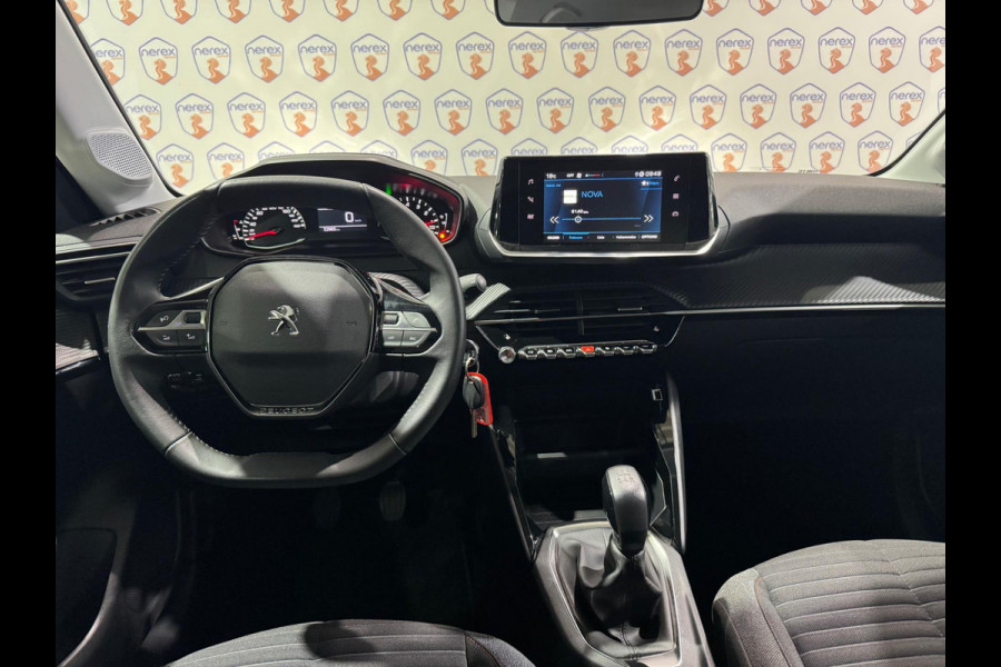 Peugeot 208 1.2 PureTech Allure/APPLE CARPLAY/CAMERA/CRUISE CONTROL