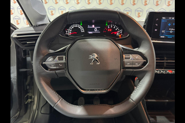 Peugeot 208 1.2 PureTech Allure/APPLE CARPLAY/CAMERA/CRUISE CONTROL