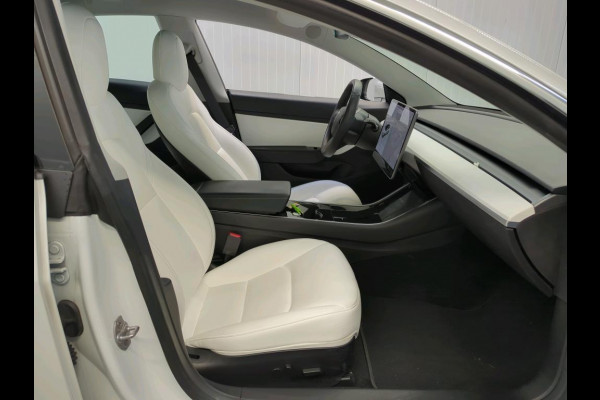 Tesla Model 3 Range Plus RWD | Autopilot | Panorama | Leder