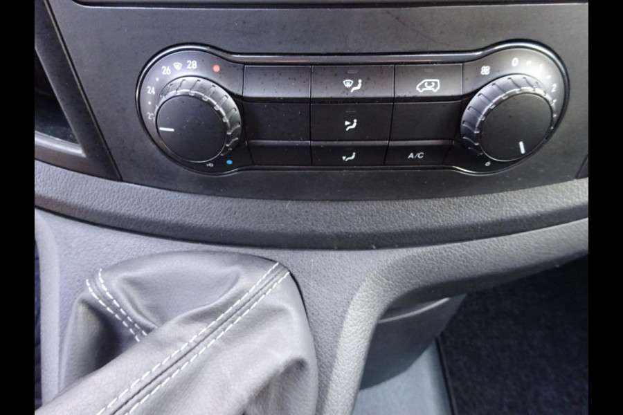 Mercedes-Benz Vito 114 CDI Lang AIRCO CRUISE OCNTROL STANDKACHEL Mercedes-Benz Vito 114 CDI Lang AIRCO CRUISE OCNTROL STANDKACHEL