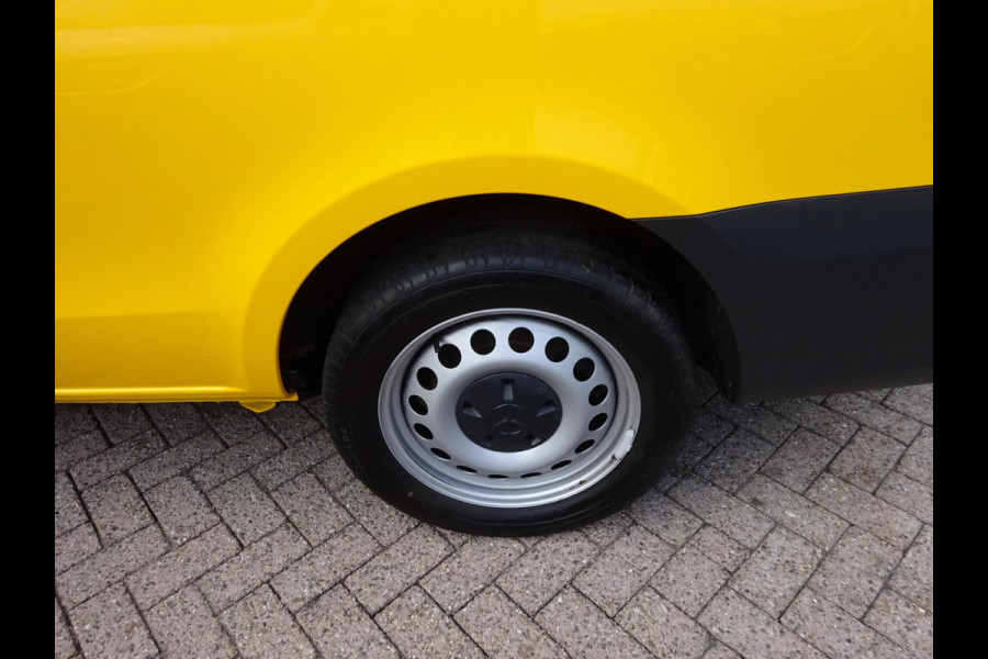 Mercedes-Benz Vito 114 CDI Lang AIRCO CRUISE OCNTROL STANDKACHEL Mercedes-Benz Vito 114 CDI Lang AIRCO CRUISE OCNTROL STANDKACHEL