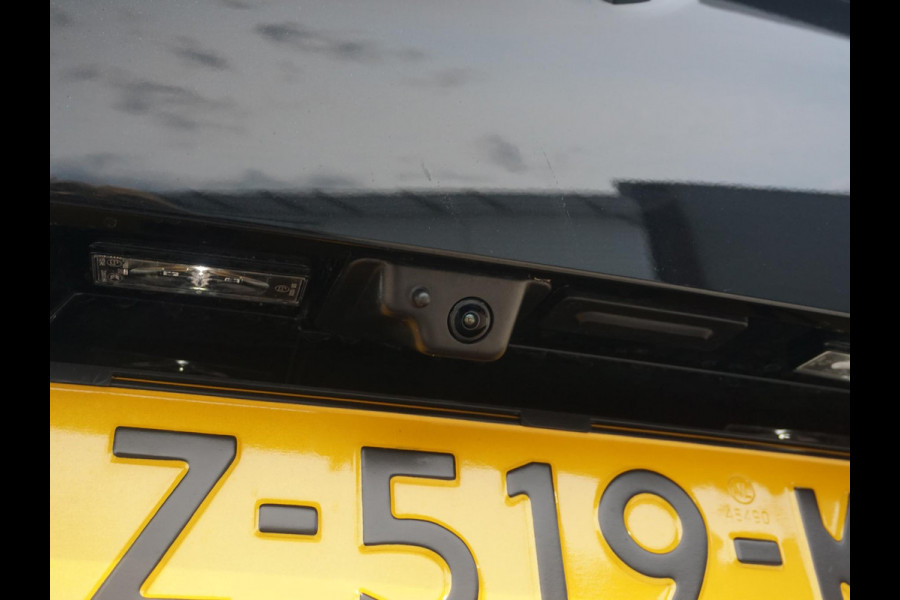 Peugeot 308 SW 1.6 Plug-in Hybrid 225 GT Peugeot 308 SW 1.6 Plug-in Hybrid 225 GT