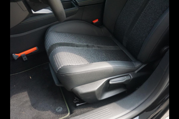 Peugeot 308 SW 1.6 Plug-in Hybrid 225 GT Peugeot 308 SW 1.6 Plug-in Hybrid 225 GT