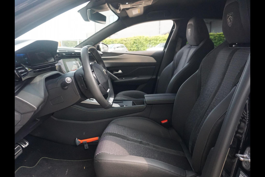 Peugeot 308 SW 1.6 Plug-in Hybrid 225 GT Peugeot 308 SW 1.6 Plug-in Hybrid 225 GT