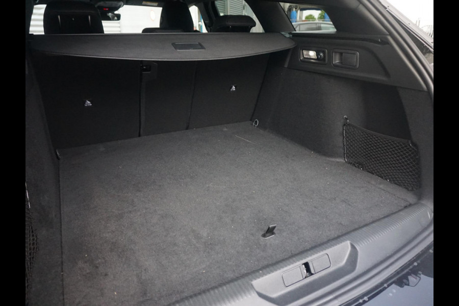 Peugeot 308 SW 1.6 Plug-in Hybrid 225 GT Peugeot 308 SW 1.6 Plug-in Hybrid 225 GT