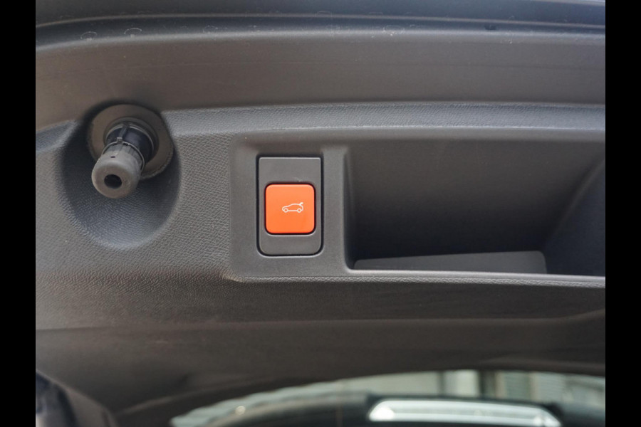 Peugeot 308 SW 1.6 Plug-in Hybrid 225 GT Peugeot 308 SW 1.6 Plug-in Hybrid 225 GT