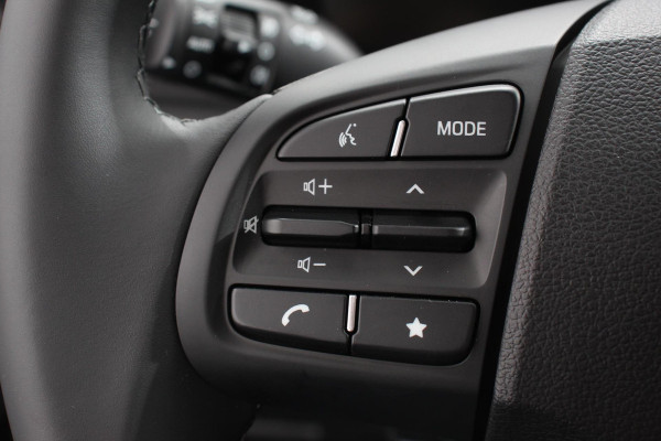 Hyundai i10 1.0 Automaat Comfort 5-zits | COMPANY CAR/DEMO | Navigatie | Apple Carplay/Android Auto | Cruise Control | DAB | Airco