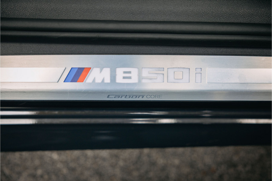 BMW 8 Serie M850i xDrive High Executive | Cabrio | Head-Up | 360 Camera | Bowers & Wilkins | Stuurverwarming |
