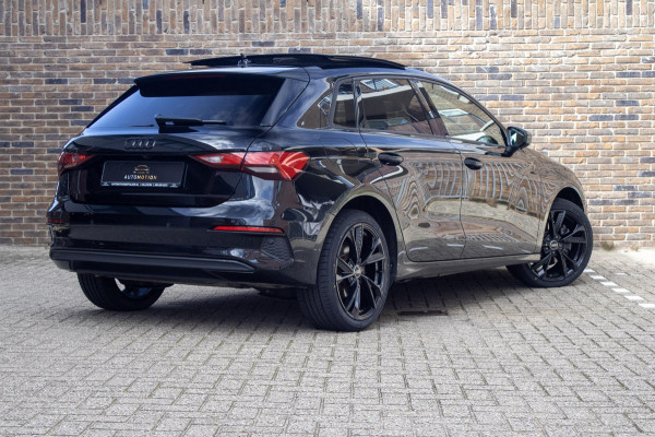 Audi A3 Sportback 40 TFSI e | Pano | Cam Leder | Carplay | Sfeerverlichting Audi A3 Sportback 40 TFSI e | Pano | Cam Leder | Carplay | Sfeerverlichting
