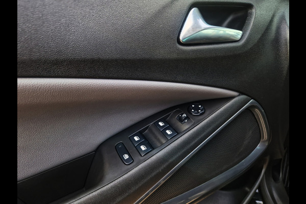 Opel Crossland X 1.2 Turbo Innovation - 110 Pk - Euro 6 - Navi - Airco - Cruise Control Opel Crossland X 1.2 Turbo Innovation - 110 Pk - Euro 6 - Navi - Airco - Cruise Control