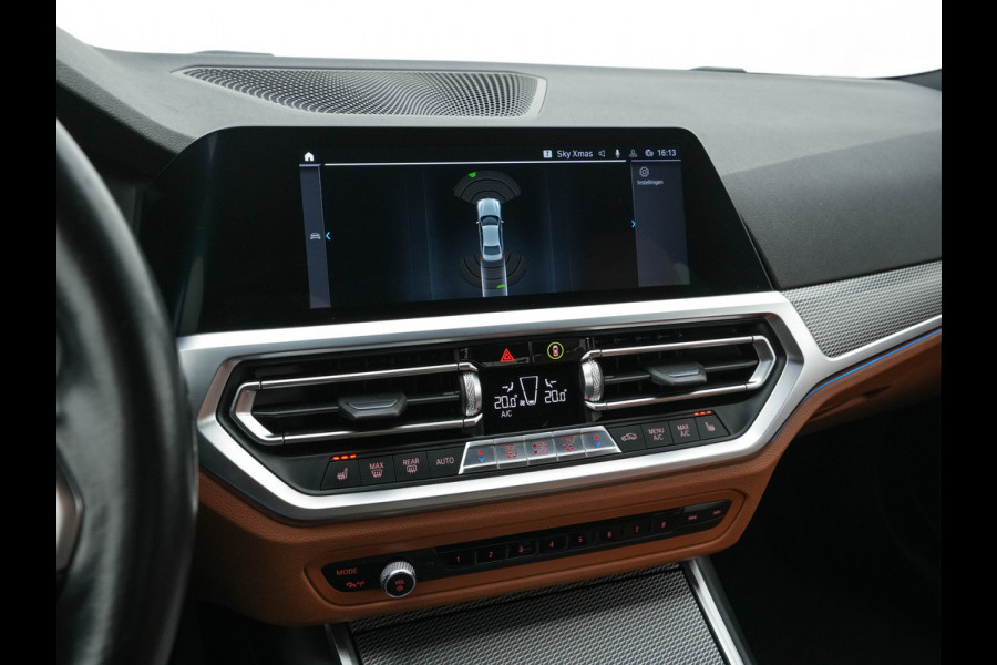 BMW 3-serie 330e eDrive Edition M-Sportpack (INCL.BTW) *LUXURY-LEATHER | FULL-LED | HEATED-SPORTSEATS | DIGI-COCKPIT | HIFI-SOUND | NAVI-FULLMAP | AMBIENT-LIGHT | 19''ALU* BMW 3-serie 330e eDrive Edition M-Sportpack (INCL.BTW) *LUXURY-LEATHER | FULL-LED | HEATED-SPORTSEATS | DIGI-COCKPIT | HIFI-SOUND | NAVI-FULLMAP | AMBIENT-LIGHT | 19''ALU*