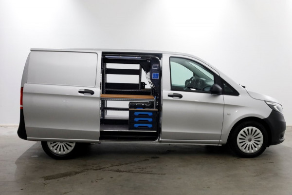 Mercedes-Benz Vito 114 CDI 136pk Compact 9G Automaat 2x Schuifdeur/LED/Camera/Navi/Inrichting 05-2022 Mercedes-Benz Vito 114 CDI 136pk Compact 9G Automaat 2x Schuifdeur/LED/Camera/Navi/Inrichting 05-2022