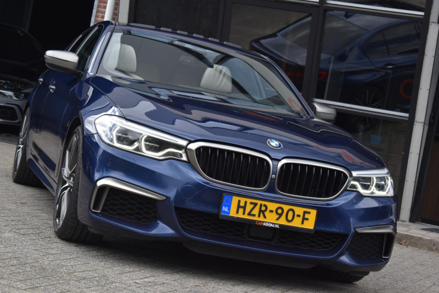 BMW 5 Serie M550i xDrive High Executive HUD Pano Lane ACC B&W Sfeer BMW 5 Serie M550i xDrive High Executive HUD Pano Lane ACC B&W Sfeer