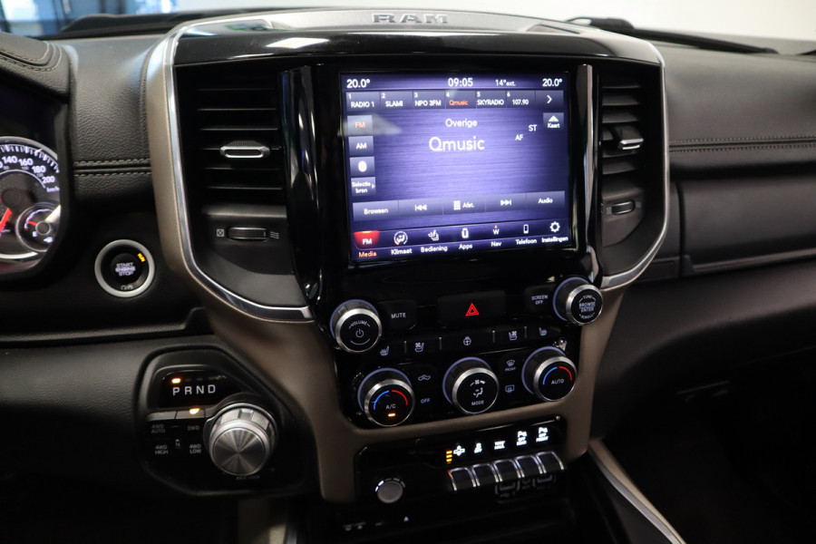 Dodge Ram 1500 5.7 V8 4x4 Crew Cab Laramie LED Cruise/Climate Panoramadak Luchtvering!