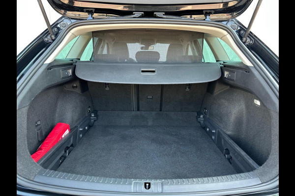 Seat Leon FR 1.5 eTSI DSG Trekh Beats Carplay Sportstourer Seat Leon FR 1.5 eTSI DSG Trekh Beats Carplay Sportstourer