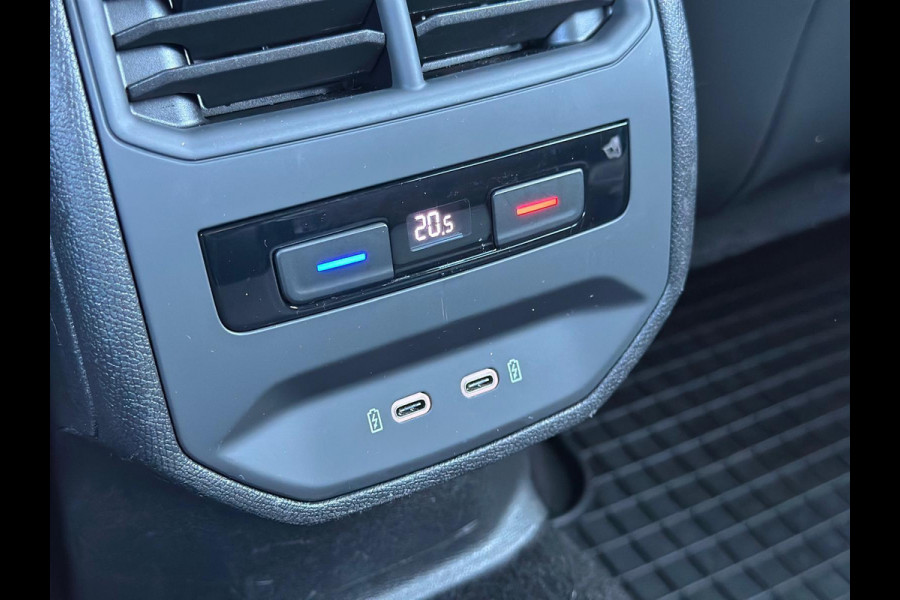 Seat Leon FR 1.5 eTSI DSG Trekh Beats Carplay Sportstourer Seat Leon FR 1.5 eTSI DSG Trekh Beats Carplay Sportstourer