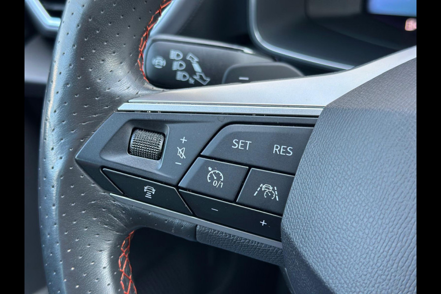 Seat Leon FR 1.5 eTSI DSG Trekh Beats Carplay Sportstourer Seat Leon FR 1.5 eTSI DSG Trekh Beats Carplay Sportstourer
