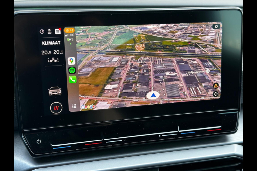 Seat Leon FR 1.5 eTSI DSG Trekh Beats Carplay Sportstourer Seat Leon FR 1.5 eTSI DSG Trekh Beats Carplay Sportstourer