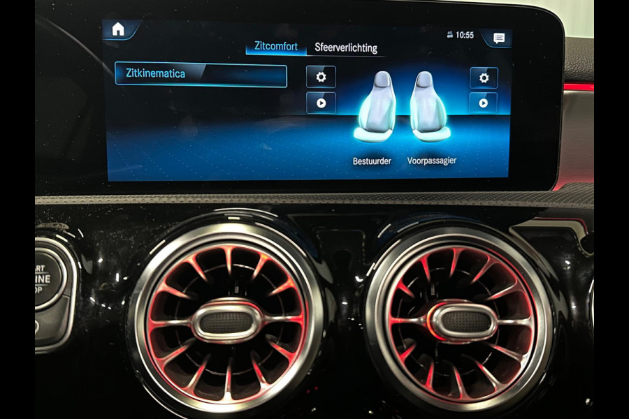 Mercedes-Benz A-Klasse 180 Premium Plus | PANO | MEMORY SEATS | AMG | AMBIENCE Mercedes-Benz A-Klasse 180 Premium Plus | PANO | MEMORY SEATS | AMG | AMBIENCE