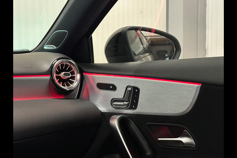 Mercedes-Benz A-Klasse 180 Premium Plus | PANO | MEMORY SEATS | AMG | AMBIENCE Mercedes-Benz A-Klasse 180 Premium Plus | PANO | MEMORY SEATS | AMG | AMBIENCE
