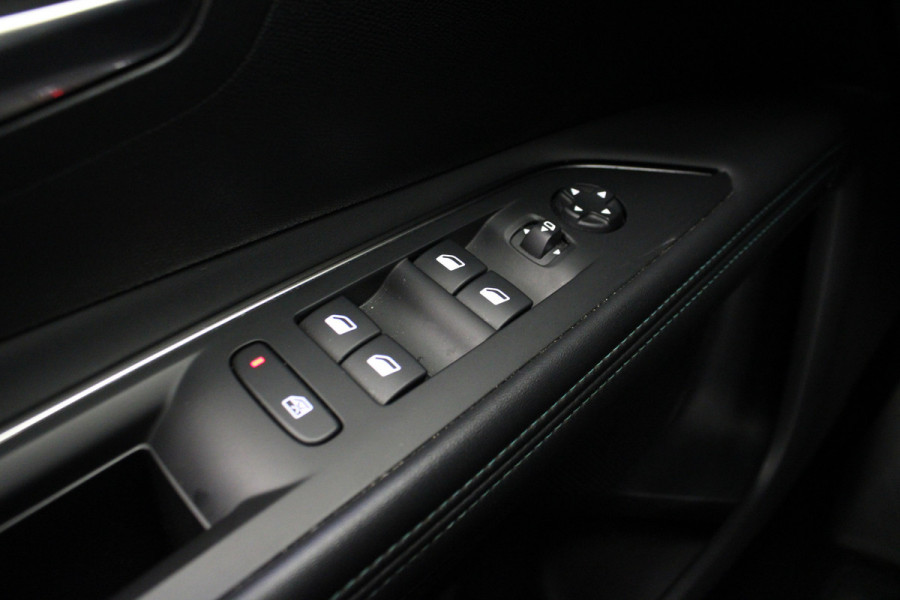 Peugeot 3008 1.2 PureTech Allure Peugeot 3008 1.2 PureTech Allure