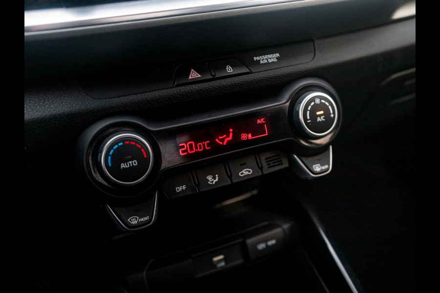 Kia Stonic 1.0 T-GDi MHEV DynamicPlusLine l navigatie l climate control l Apple carplay en android auto l Kia Stonic 1.0 T-GDi MHEV DynamicPlusLine l navigatie l climate control l Apple carplay en android auto l
