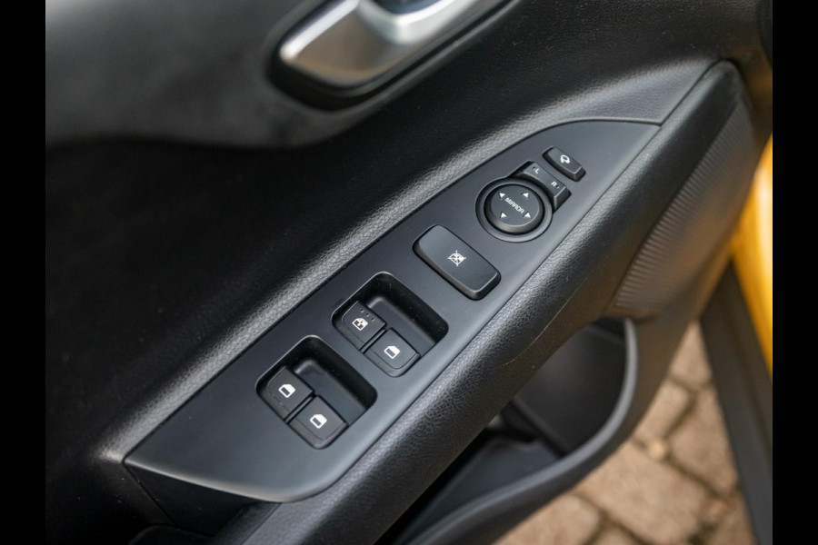 Kia Stonic 1.0 T-GDi MHEV DynamicPlusLine l navigatie l climate control l Apple carplay en android auto l Kia Stonic 1.0 T-GDi MHEV DynamicPlusLine l navigatie l climate control l Apple carplay en android auto l