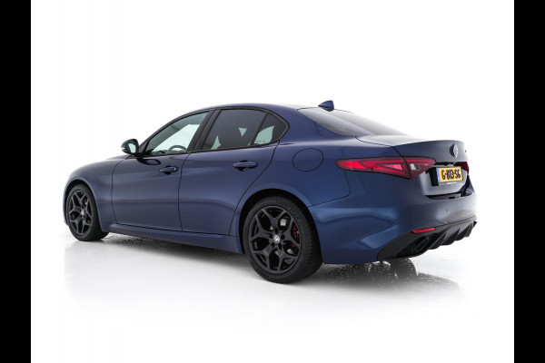 Alfa Romeo Giulia 2.0T B-Tech (INCL.BTW) Aut. *LUXURY-LEATHER | XENON | ADAPTIVE-CRUISE | MEMORY-PACK | HEATED-SPORTSEATS | KEYLESS | CAMERA | NAVI-FULLMAP | DAB+ | SHIFT-PADDLES | PRIVACY-GLASS | SHIFT-PADDLES | ECC | 18 Alfa Romeo Giulia 2.0T B-Tech (INCL.BTW) Aut. *LUXURY-LEATHER | XENON | ADAPTIVE-CRUISE | MEMORY-PACK | HEATED-SPORTSEATS | KEYLESS | CAMERA | NAVI-FULLMAP | DAB+ | SHIFT-PADDLES | PRIVACY-GLASS | SHIFT-PADDLES | ECC | 18