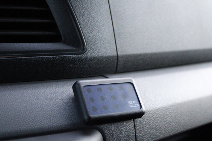 Renault Master T35 2.0 dCi 170pk L2H2 Extra DC - Navigatie - Camera - 270 gr deuren - Parkeersensoren - Draadloos laden - Rijklaar