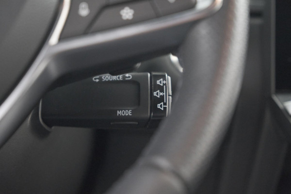 Renault Captur Mild Hybrid 160 techno | Pack Winter | Camera | Adaptieve Cruise Control | Apple Carplay Renault Captur Mild Hybrid 160 techno | Pack Winter | Camera | Adaptieve Cruise Control | Apple Carplay