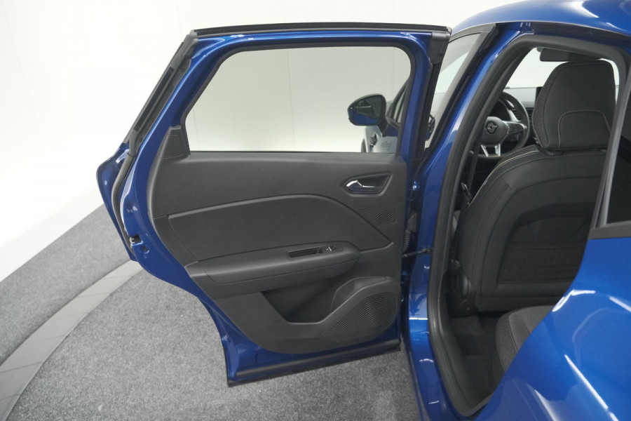 Renault Captur Mild Hybrid 160 techno | Pack Winter | Camera | Adaptieve Cruise Control | Apple Carplay Renault Captur Mild Hybrid 160 techno | Pack Winter | Camera | Adaptieve Cruise Control | Apple Carplay