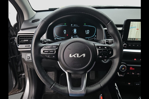 Kia Stonic 1.0 T-GDi MHEV DynamicPlusLine | Automaat | Stoel- en Stuurverwarming | Navi | Cimate Control | Cruise Control | Key-less | Kia Stonic 1.0 T-GDi MHEV DynamicPlusLine | Automaat | Stoel- en Stuurverwarming | Navi | Cimate Control | Cruise Control | Key-less |
