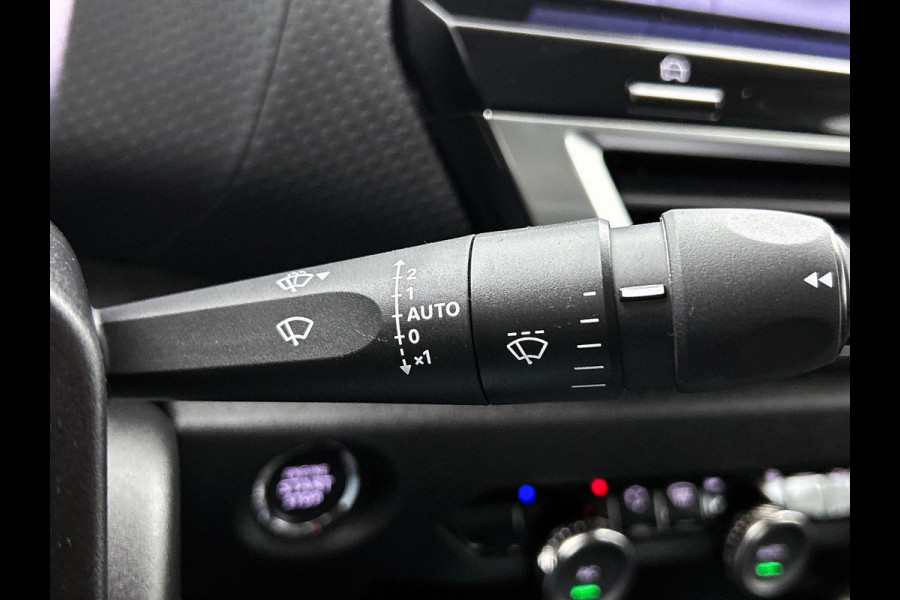 Citroën C4 X 1.2 Puretech Max CAMERA | CARPLAY | AD-CRUISE | HEAD-UP Citroën C4 X 1.2 Puretech Max CAMERA | CARPLAY | AD-CRUISE | HEAD-UP