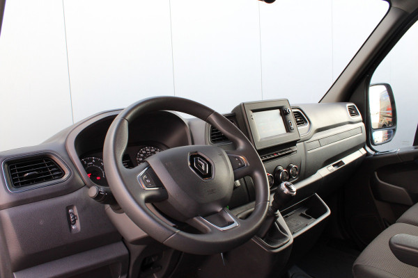 Renault Master T35 2.3 dCi 150 L2H2 Energy Work Edition > 150pk/Dubbele schuifdeur/Camera/Trekhaak/Imperiaal Renault Master T35 2.3 dCi 150 L2H2 Energy Work Edition > 150pk/Dubbele schuifdeur/Camera/Trekhaak/Imperiaal
