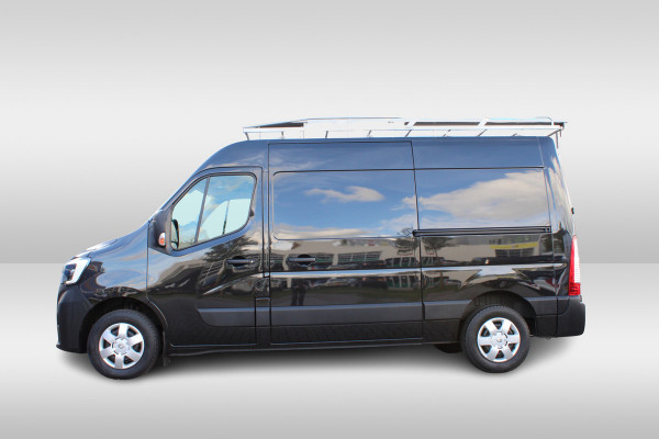 Renault Master T35 2.3 dCi 150 L2H2 Energy Work Edition > 150pk/Dubbele schuifdeur/Camera/Trekhaak/Imperiaal Renault Master T35 2.3 dCi 150 L2H2 Energy Work Edition > 150pk/Dubbele schuifdeur/Camera/Trekhaak/Imperiaal