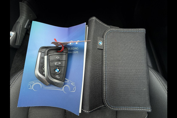 BMW i4 eDrive40 84 kWh | Trekhaak | Navi | Camera | BMW i4 eDrive40 84 kWh | Trekhaak | Navi | Camera |