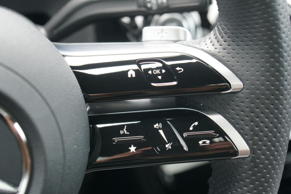 Mercedes-Benz CLA-Klasse Shooting Brake 180 AMG Line + 360° CAMERA / HEAD-UP / BURMESTER / MEMORY