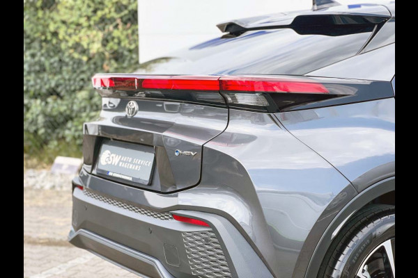 Toyota C-HR 2.0 Hybrid 200 Dynamic Plus | ZONDER STEKKER! | Navi XL | Winter Pack | Camera | ACC Toyota C-HR 2.0 Hybrid 200 Dynamic Plus | ZONDER STEKKER! | Navi XL | Winter Pack | Camera | ACC