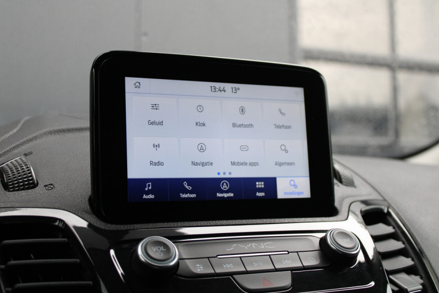 Ford Transit Connect 1.5 EcoBlue L2 Limited 120pk - Stoelverwarming - Navi - Camera - Cruise - Trekhaak - Rijklaar Ford Transit Connect 1.5 EcoBlue L2 Limited 120pk - Stoelverwarming - Navi - Camera - Cruise - Trekhaak - Rijklaar