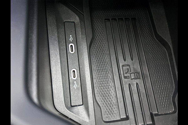 Volkswagen Passat Variant 1.5 eTSI 150PK Elegance Business CAMERA | AD-CRUISE | COMFORT-STOELEN