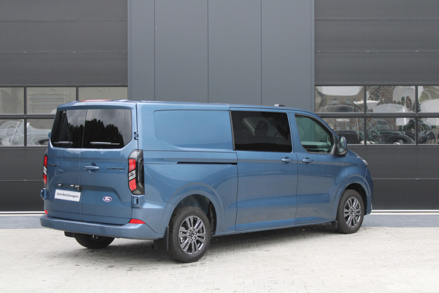 Ford Transit Custom 320 2.0 TDCI L2H1 Limited DC 170pk - Adaptive Cruise - Blind Spot - Navigatie - LED - Stoelverwarming - Rijklaar Ford Transit Custom 320 2.0 TDCI L2H1 Limited DC 170pk - Adaptive Cruise - Blind Spot - Navigatie - LED - Stoelverwarming - Rijklaar