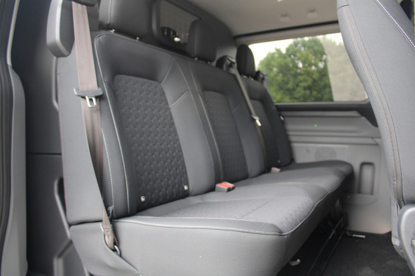 Ford Transit Custom 320 2.0 TDCI L2H1 Limited DC 170pk - Adaptive Cruise - Blind Spot - Navigatie - LED - Stoelverwarming - Rijklaar Ford Transit Custom 320 2.0 TDCI L2H1 Limited DC 170pk - Adaptive Cruise - Blind Spot - Navigatie - LED - Stoelverwarming - Rijklaar