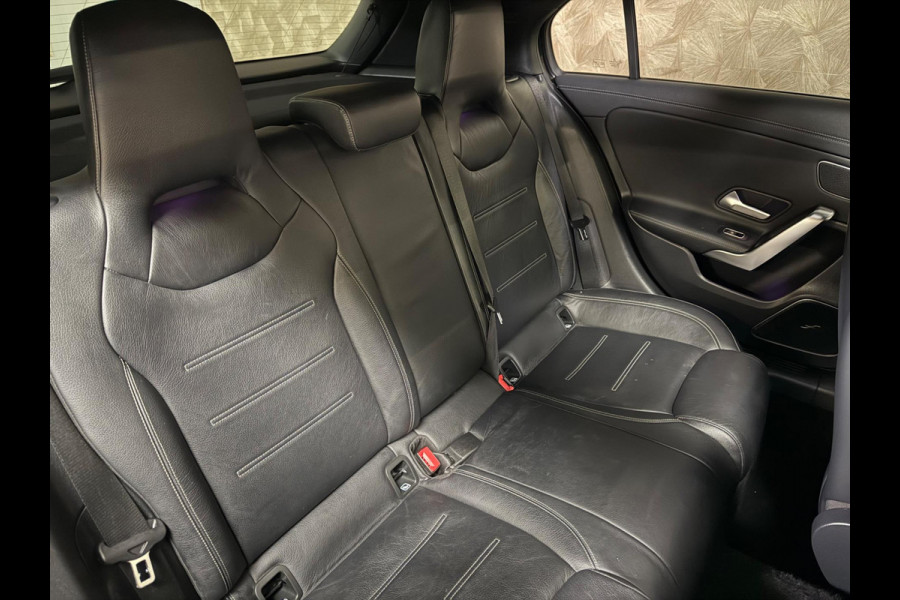 Mercedes-Benz A-Klasse AMG 35 4MATIC | Pano | schaalstoelen | keyless | aero pakket | stoelverkoeling Mercedes-Benz A-Klasse AMG 35 4MATIC | Pano | schaalstoelen | keyless | aero pakket | stoelverkoeling