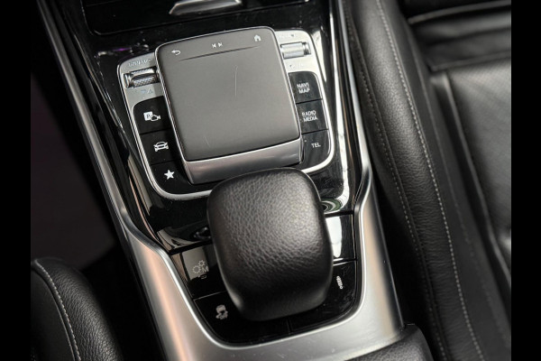Mercedes-Benz A-Klasse AMG 35 4MATIC | Pano | schaalstoelen | keyless | aero pakket | stoelverkoeling Mercedes-Benz A-Klasse AMG 35 4MATIC | Pano | schaalstoelen | keyless | aero pakket | stoelverkoeling