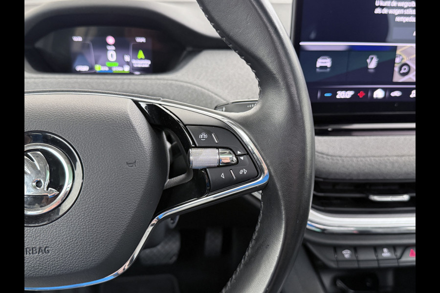 Škoda ENYAQ iV 60 Trekhaak Panoramadak Camera Navi Ecc Apple Carplay Android Auto Cruise Control Pdc DAB Lmv 19" Keyless Led Connected services Origineel Nederlandse Auto