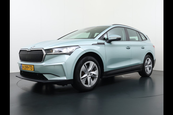 Škoda ENYAQ iV 60 Trekhaak Panoramadak Camera Navi Ecc Apple Carplay Android Auto Cruise Control Pdc DAB Lmv 19" Keyless Led Connected services Origineel Nederlandse Auto