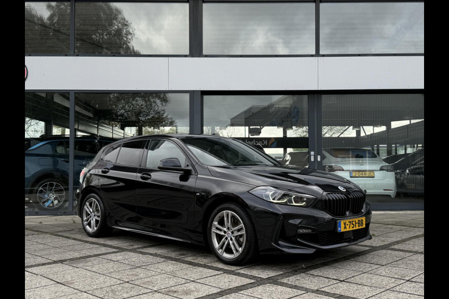 BMW 1-serie 118i Aut. M-Sport | Panorama | Sportseats | Virtual  Live Cockpit | LED  |